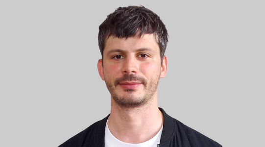 author-image